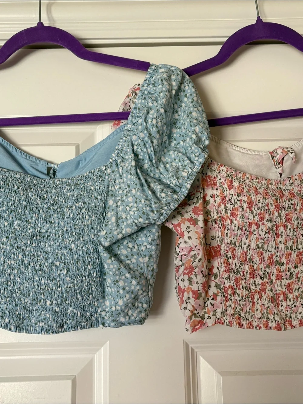 Hollister Pink & Blue Floral Sweetheart Crop Tops - Picture 2 of 2